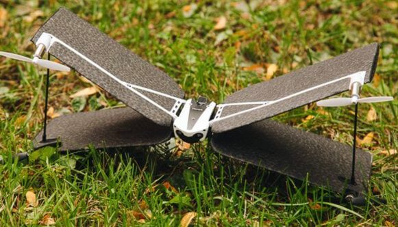 drone en forme de x-wing