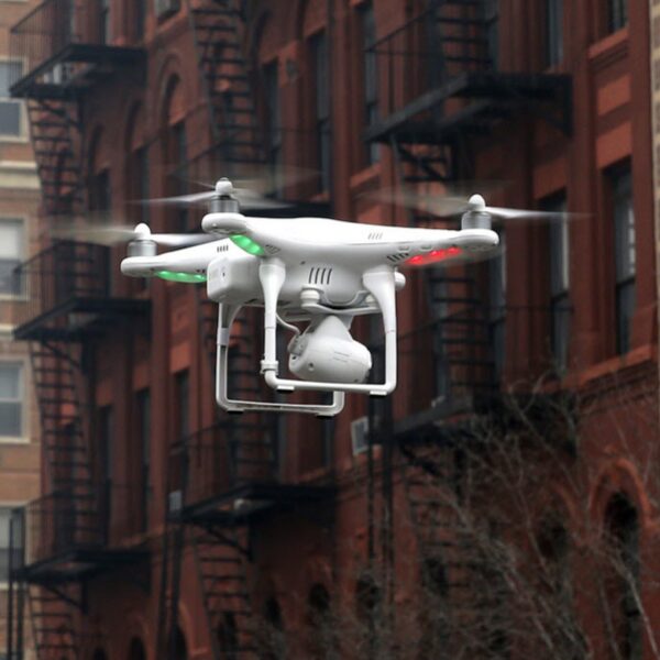 Quelles sont les alternatives pour se protéger d'un drone sans brouiller sa fréquence?